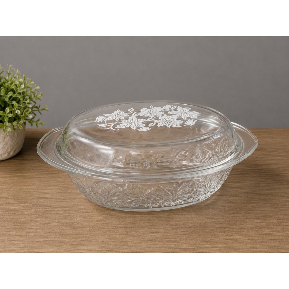Vintage Princess House Fantasia Crystal Oval Casserole Dish Poinsettia Floral